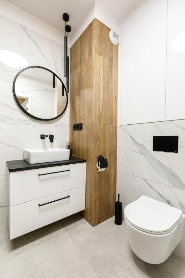 Urban Chic - Studio Apartment - Odra View&Witolda Wrocław Buitenkant foto