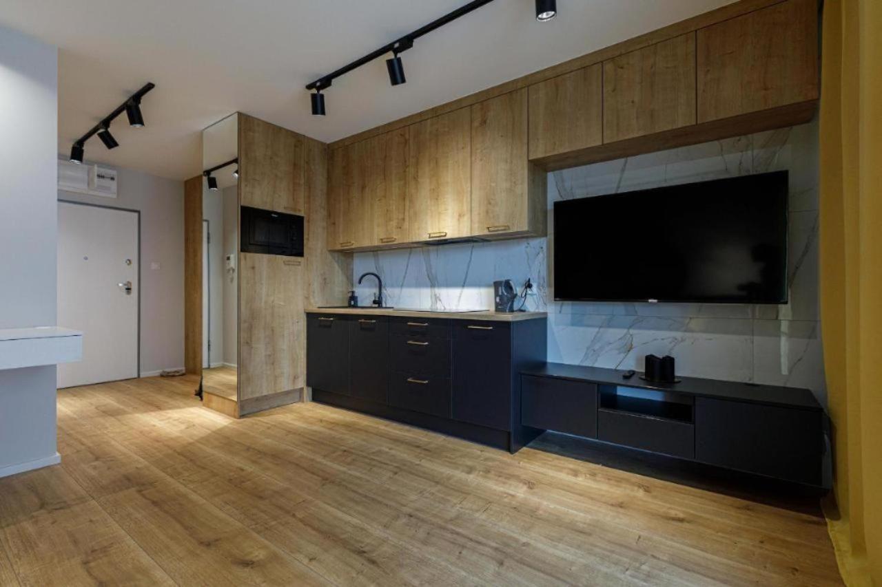 Urban Chic - Studio Apartment - Odra View&Witolda Wrocław Buitenkant foto